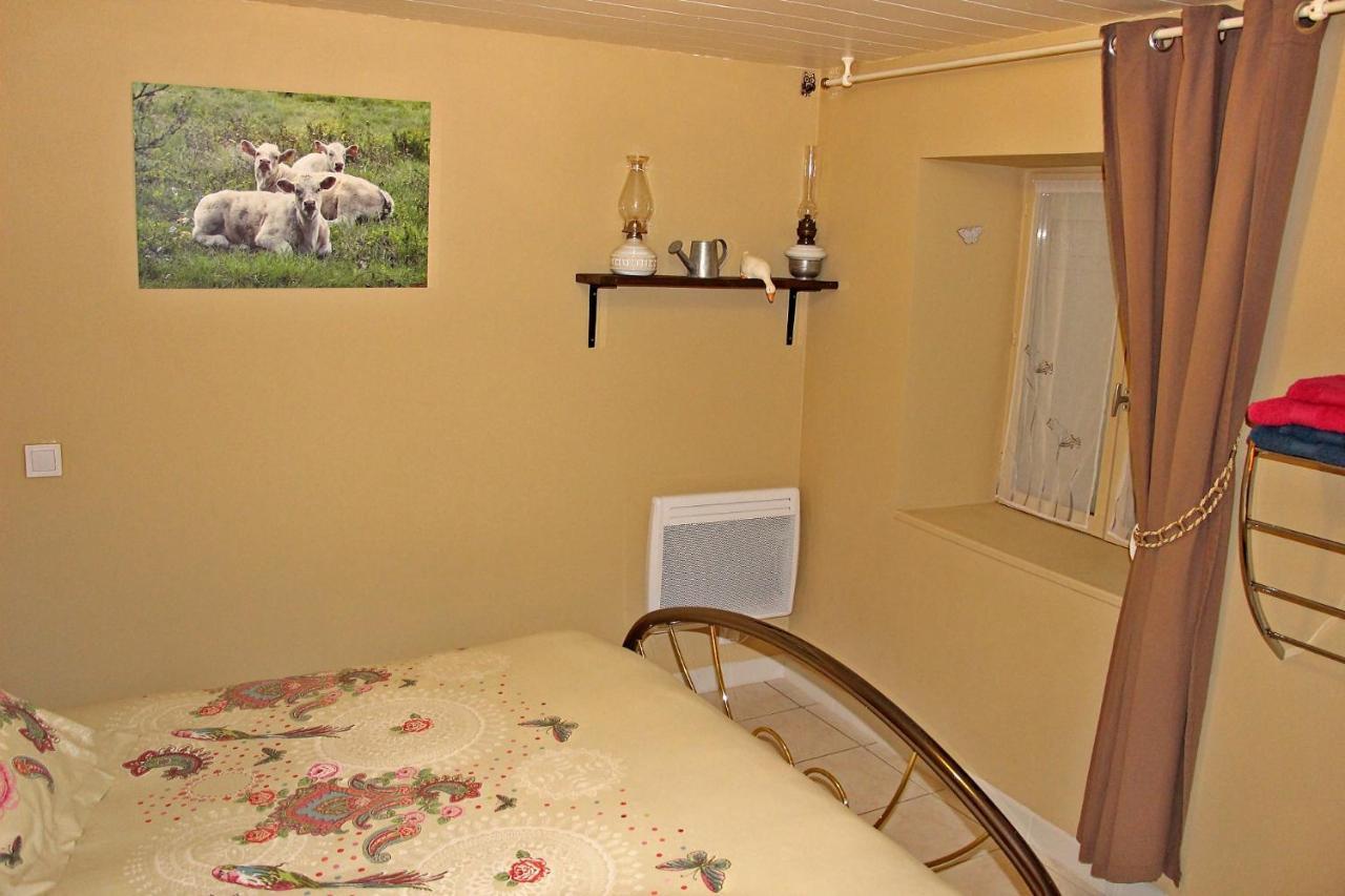 Le Pre De Luceau Bed & Breakfast Blet Exterior photo