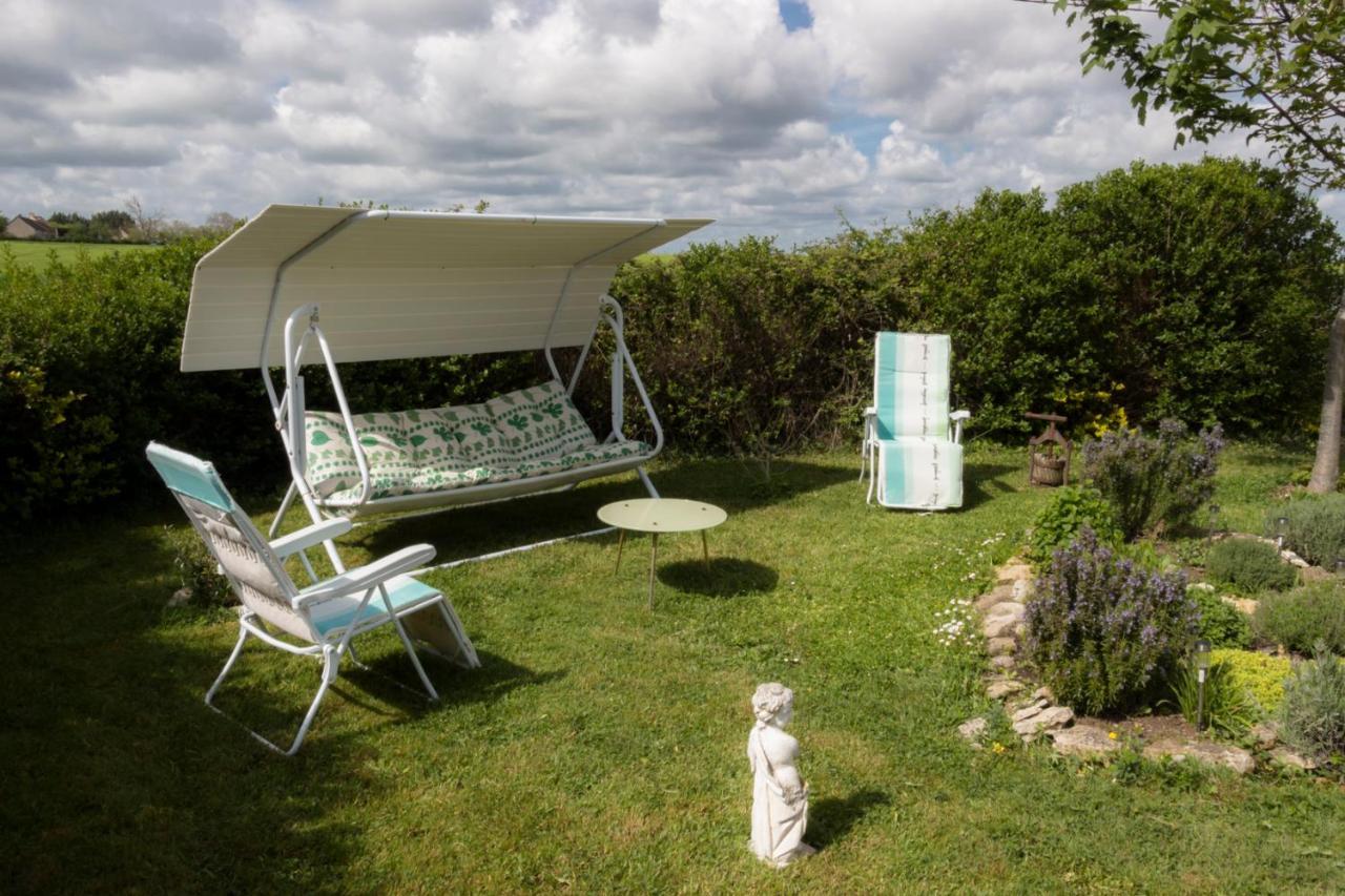 Le Pre De Luceau Bed & Breakfast Blet Exterior photo